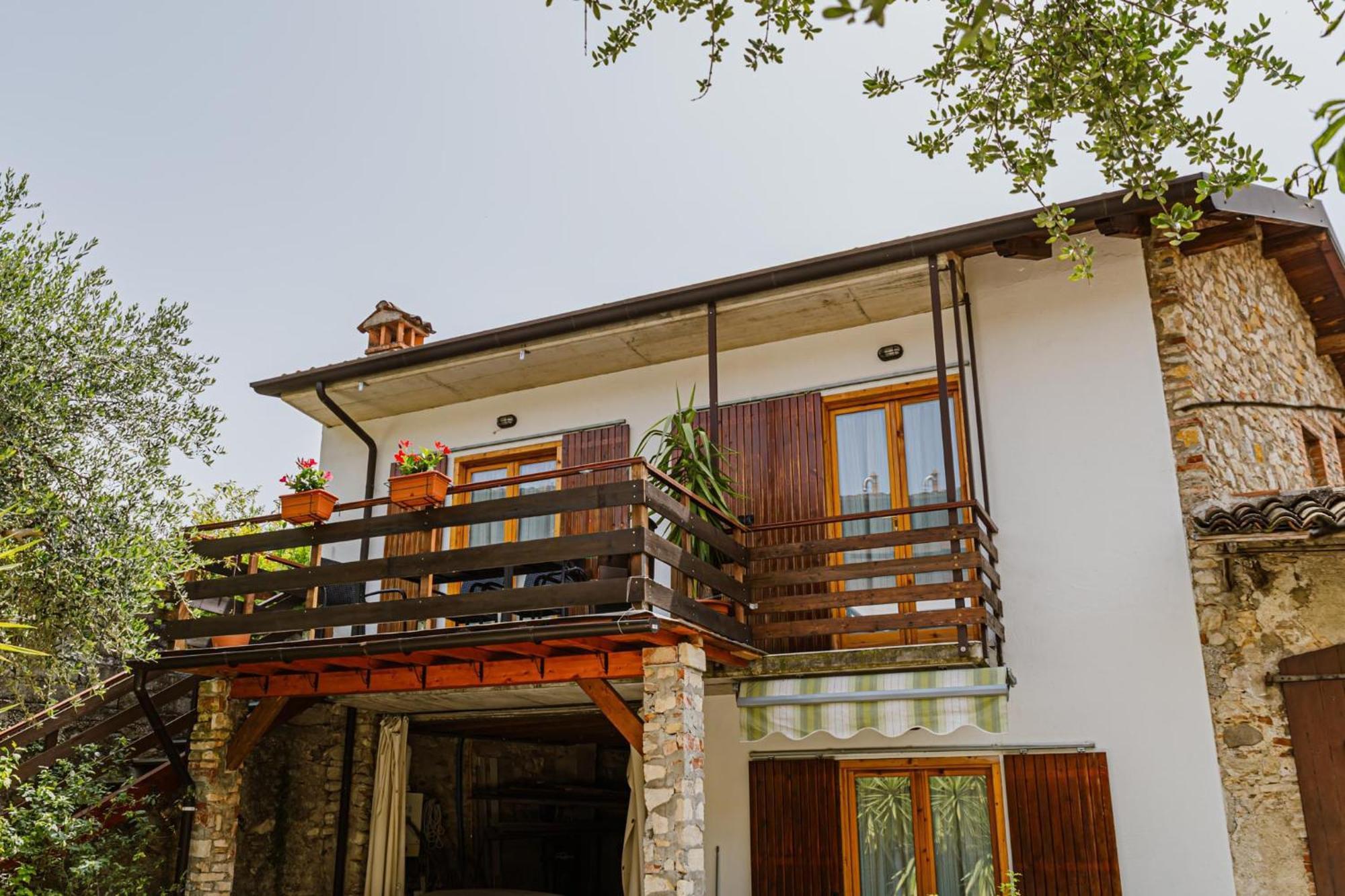 마네르바 델 가르다 Cozy Castello 아파트 외부 사진
