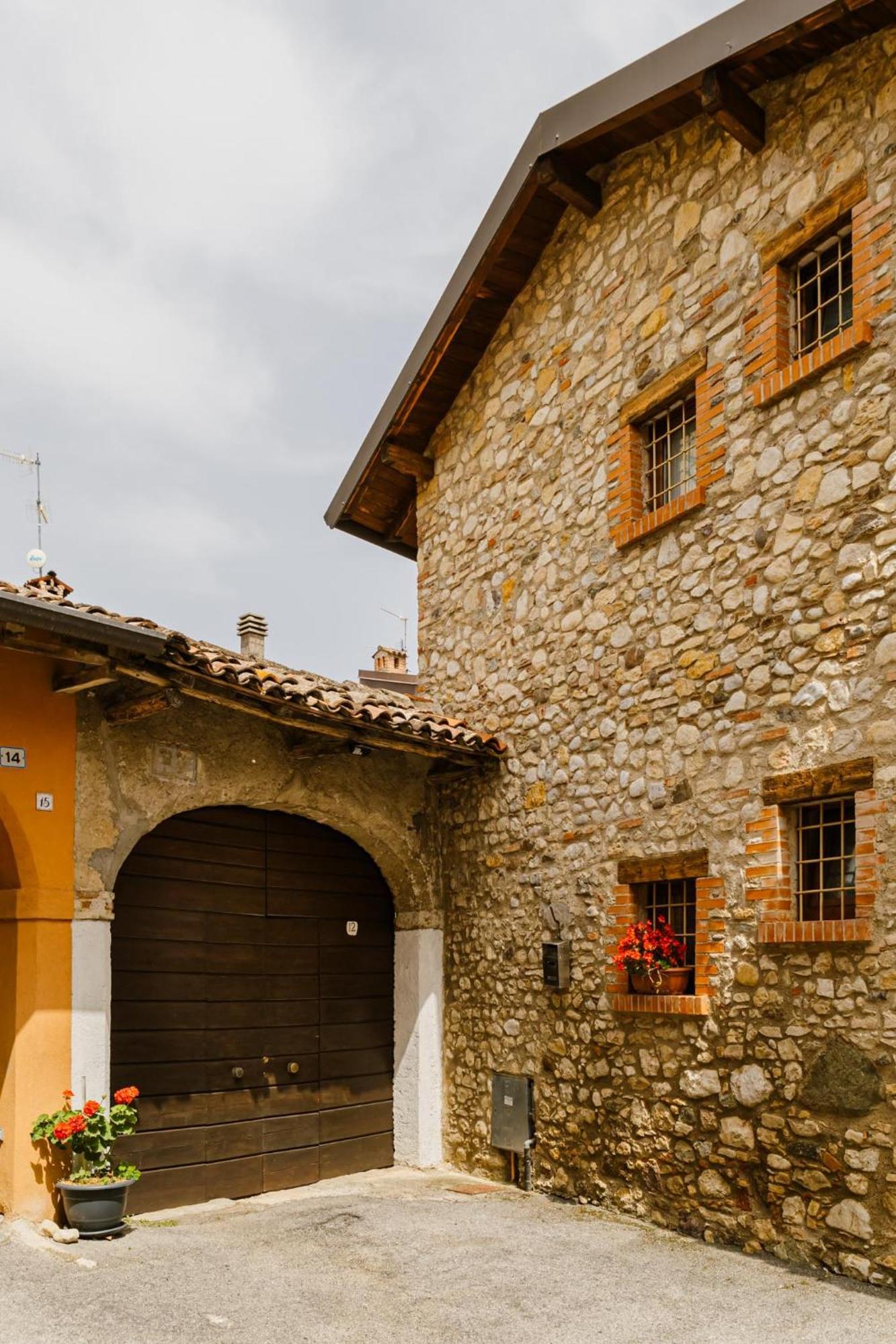마네르바 델 가르다 Cozy Castello 아파트 외부 사진