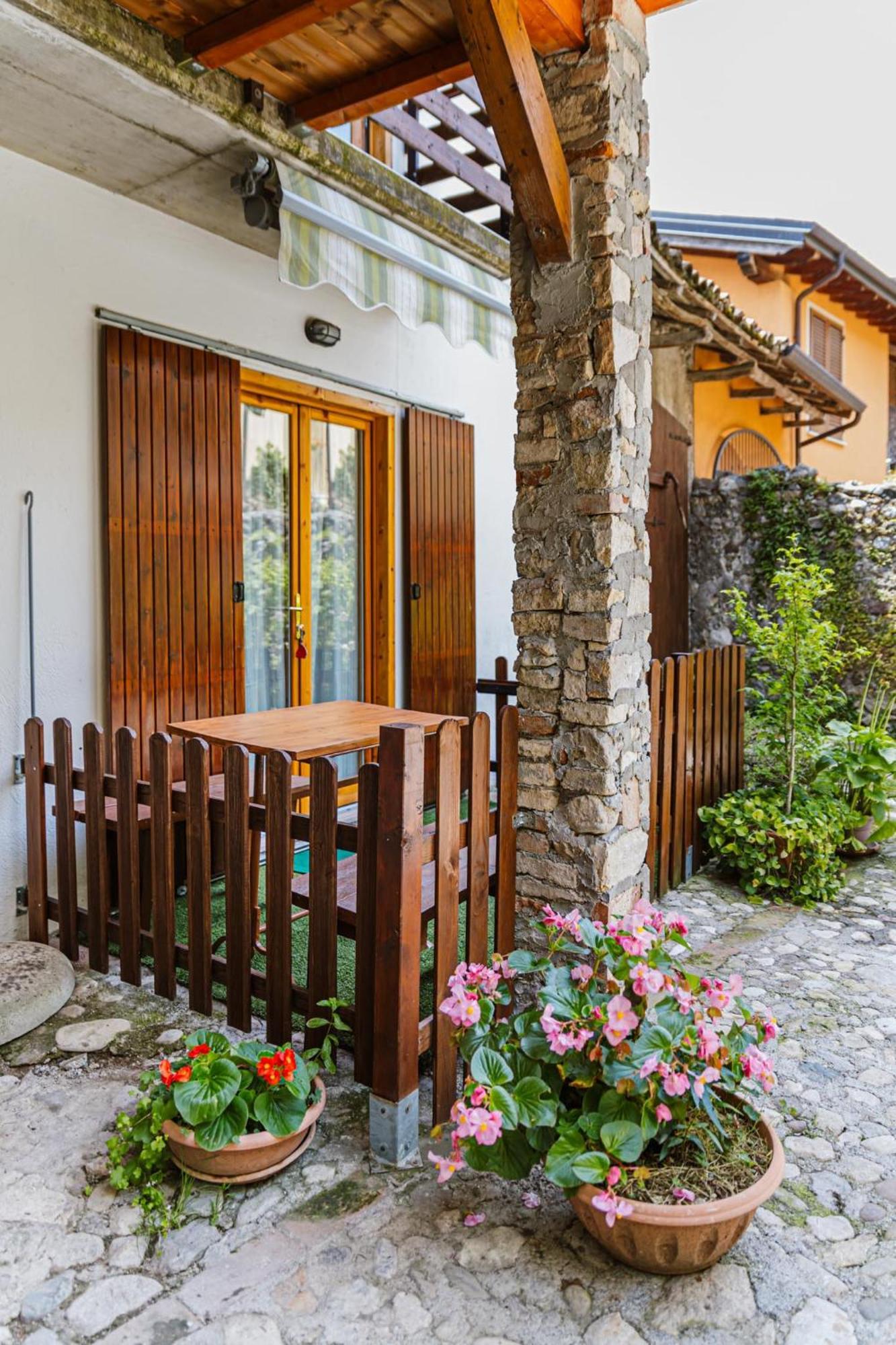 마네르바 델 가르다 Cozy Castello 아파트 외부 사진